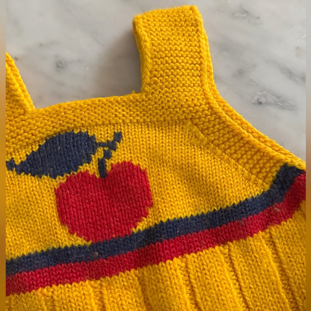 Vintage 70's Apple Knitted Yellow French Stock 12-18 Months Back to School